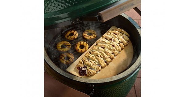 big green egg half moon plancha